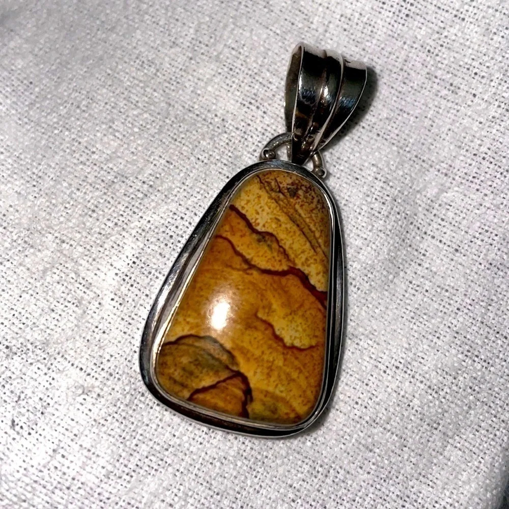 necklace pendant charm Sterling silver 925 jasper stone tan brown vintage